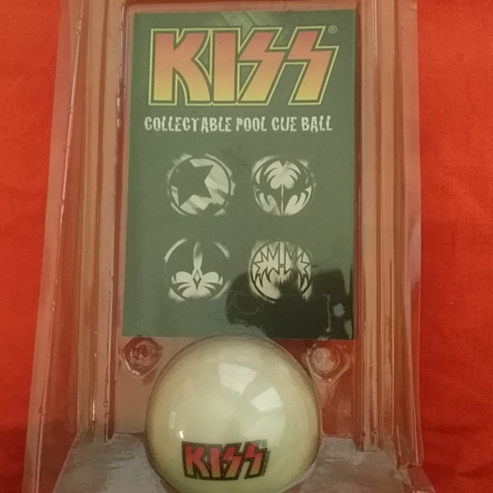 KISS COLLECTABLE POOL CUE BALL